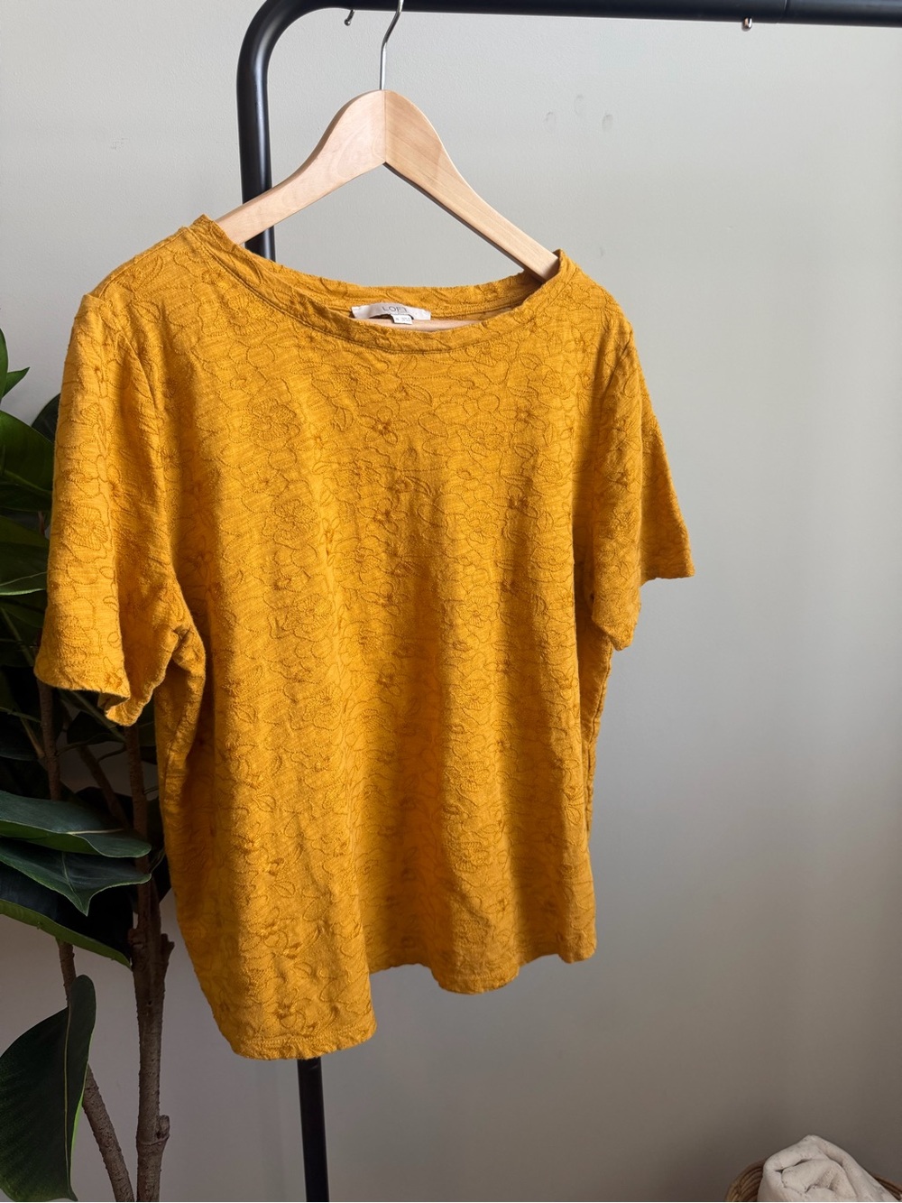 LOFT Textured Mustard Yellow Short Sleeve Top
